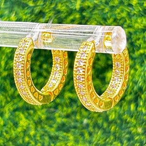 NWOT Sterling silver 18k gold plated Pavee hearts, cut out Huggies earrings 15mm